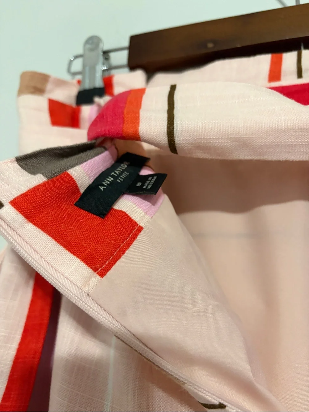 Ann Taylor Petite Striped Plaid Belted Skirt in Cream, Coral & Tan Size 8P NEW